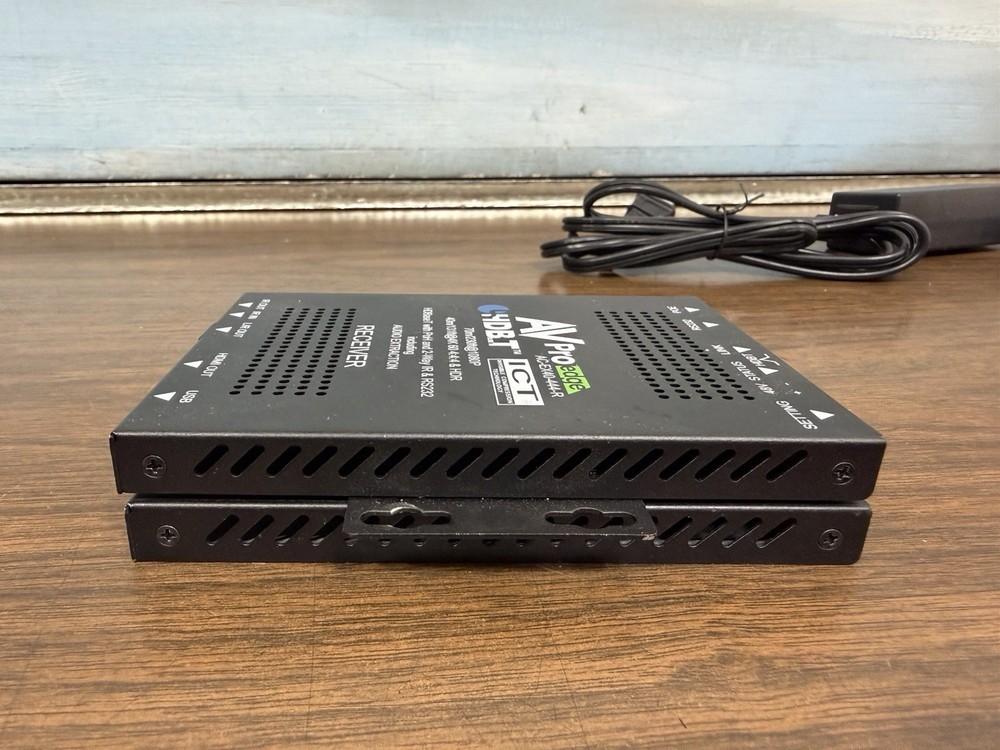 AV Pro edge AC-EX40-444-T2 Transmitter and Receiver