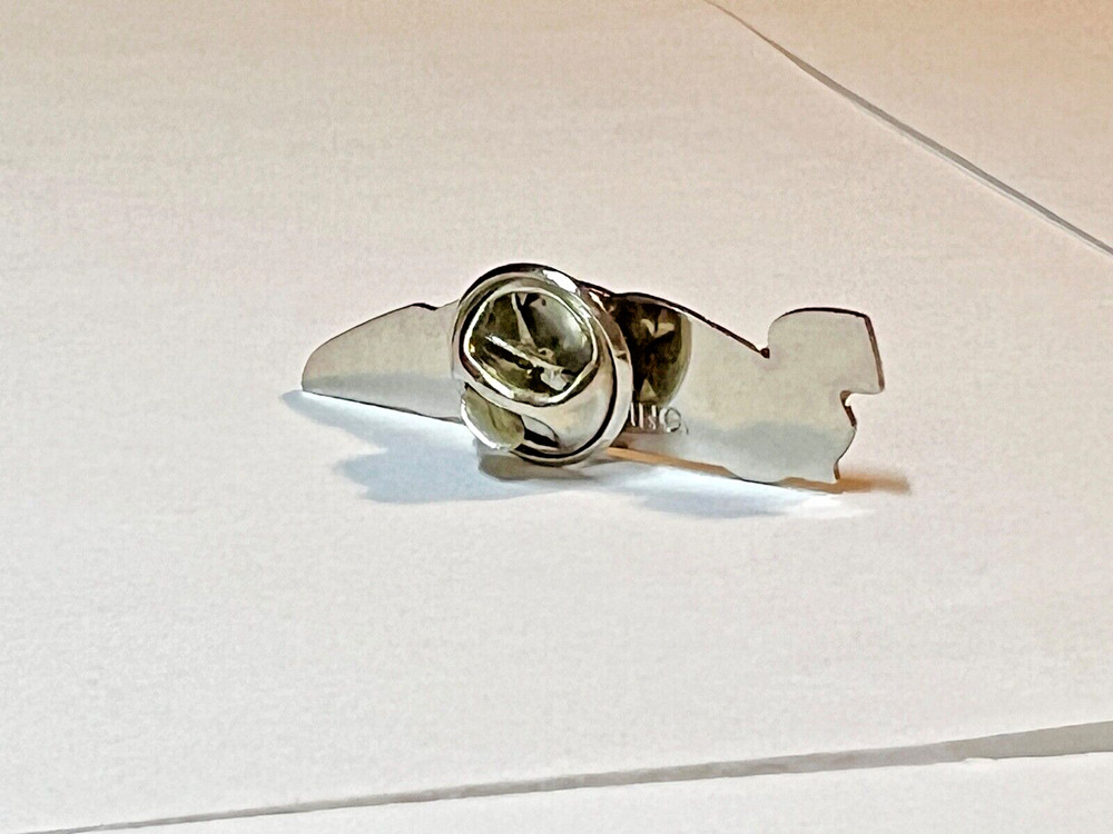 Vintage 2000s McDonald's Formula One Race Car Pin
