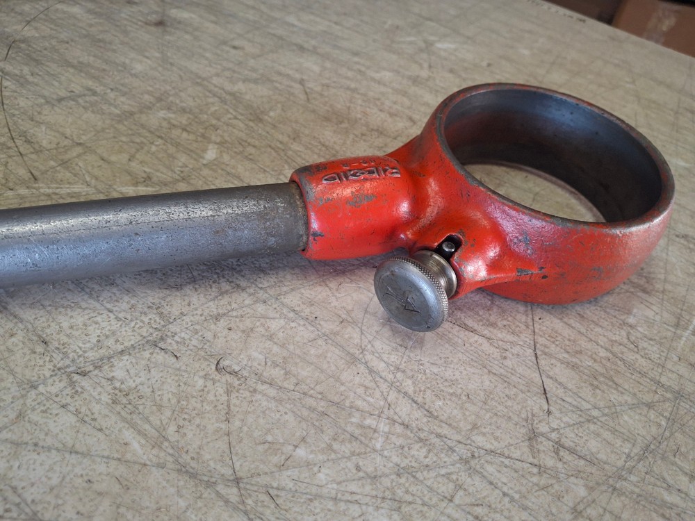 Ridgid 12-R Manual Pipe Threader Ratchet with Handle Rigid 12R Threading
