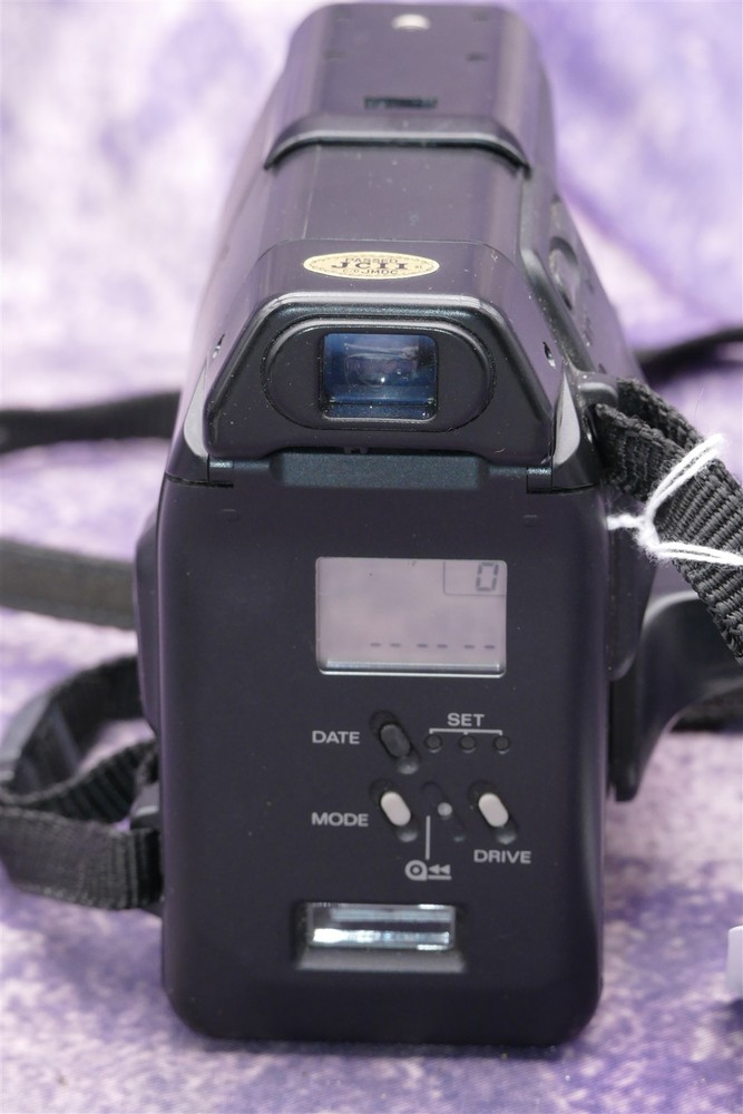 Yashica Samurai X3.0 Half Frame Point & Shoot Camera Grip Manual Battery Tested