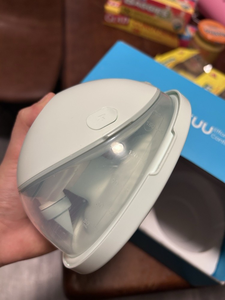 Paruu P20 Double Electric Breast Pump Hands-free Adjustable Settings White