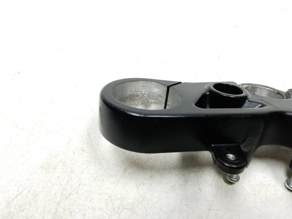 20 - 24 Benelli 302S Upper Triple Tree OEM 1609 Miles