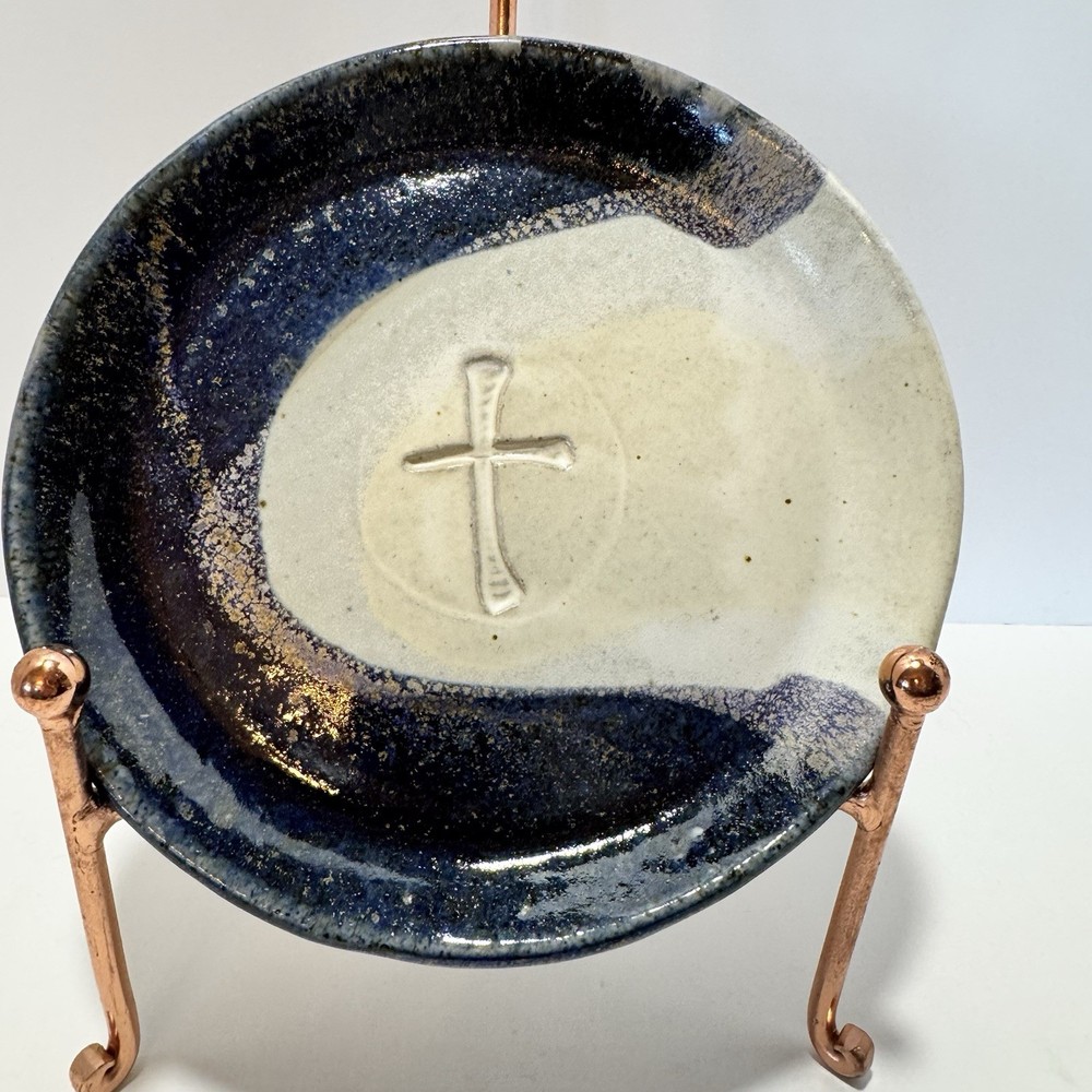 Signed Hand Crafted Studio Pottery Plate Inlayed Cross Design Stoneware