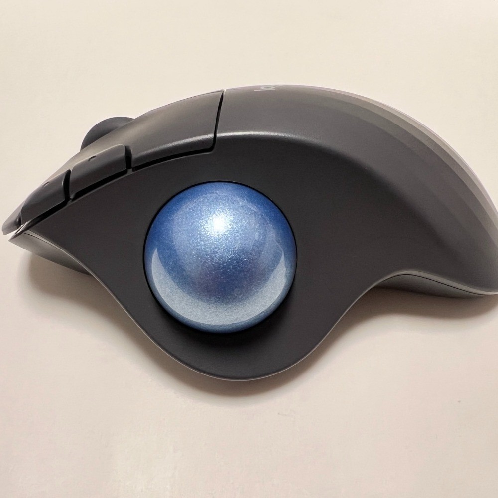 Logitech Ergo M575 Trackball - Comfort Thumb Control Programmable Buttons Black