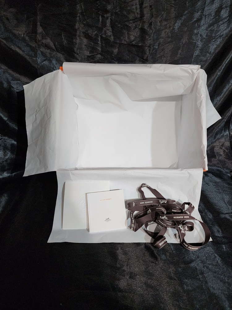 Authentic Hermes Empty Box #515 w/Tissue Paper, Booklet & Ribbon
