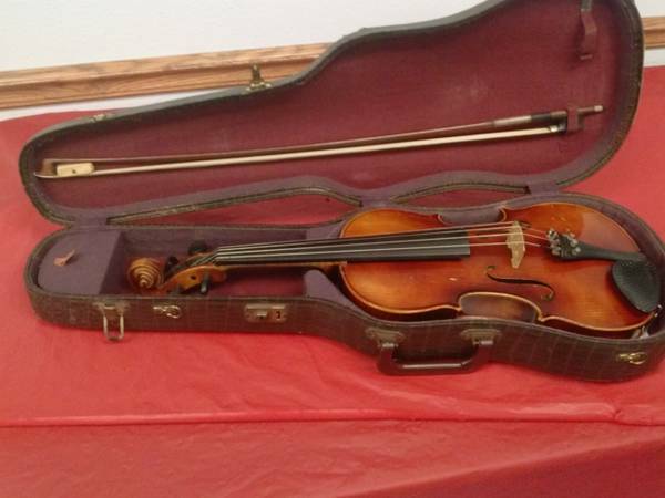 1966 Pfreschner Viola