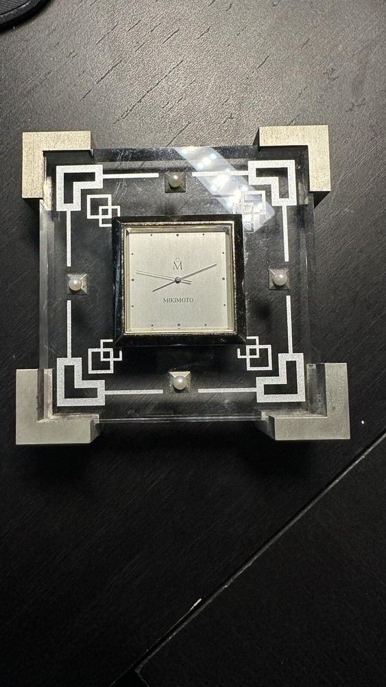 Mikimoto Table Clock