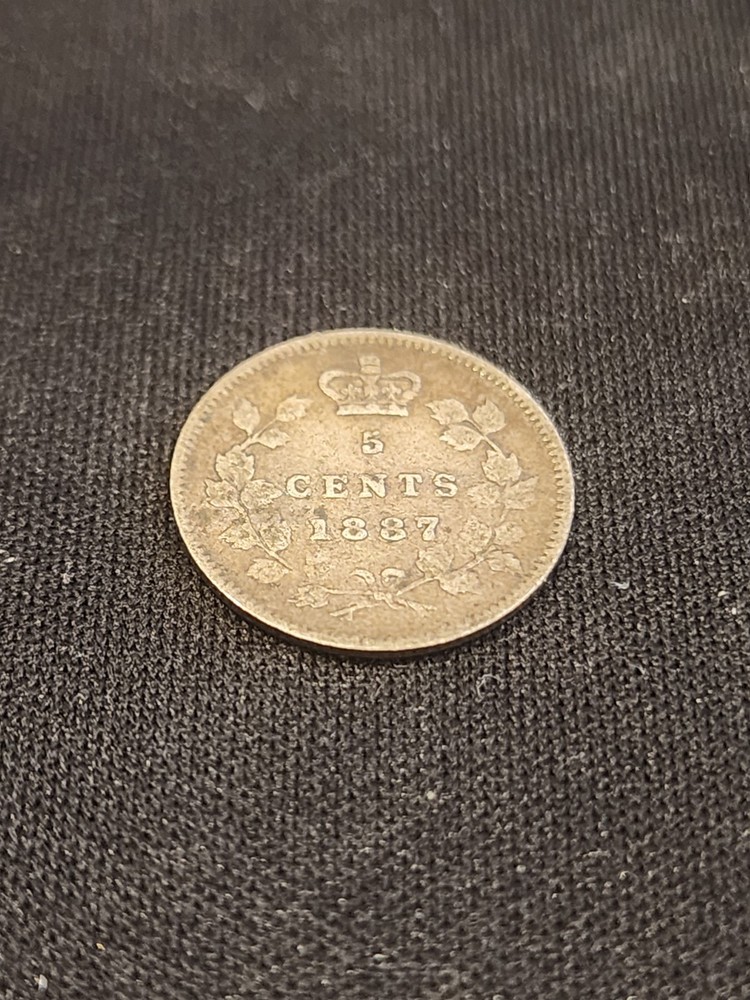 1887 Canada 5 Cents Silver Coin