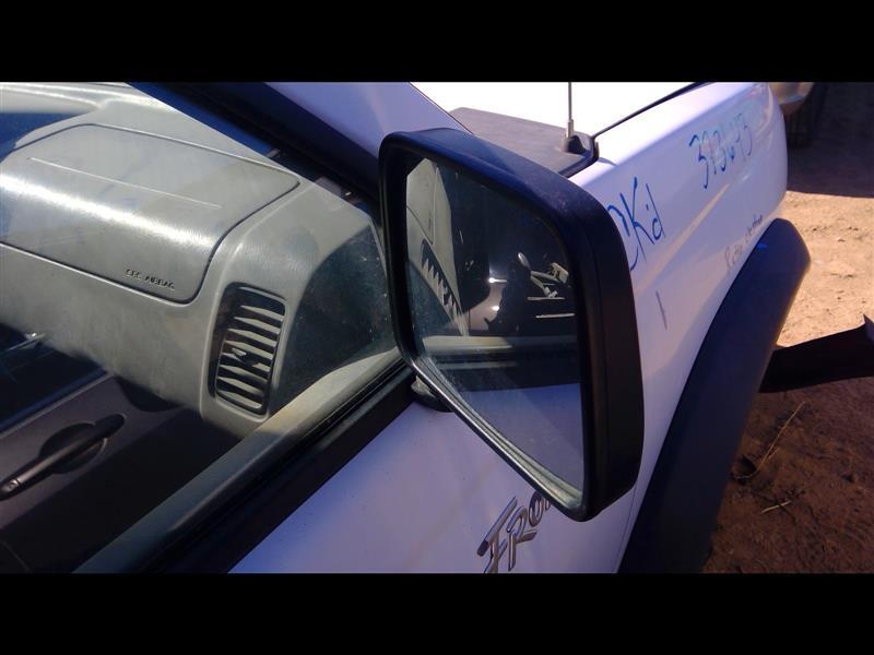 Used Front Right Steering Knuckle fits: 2000 Nissan Frontier 4x4 Front Right Gra