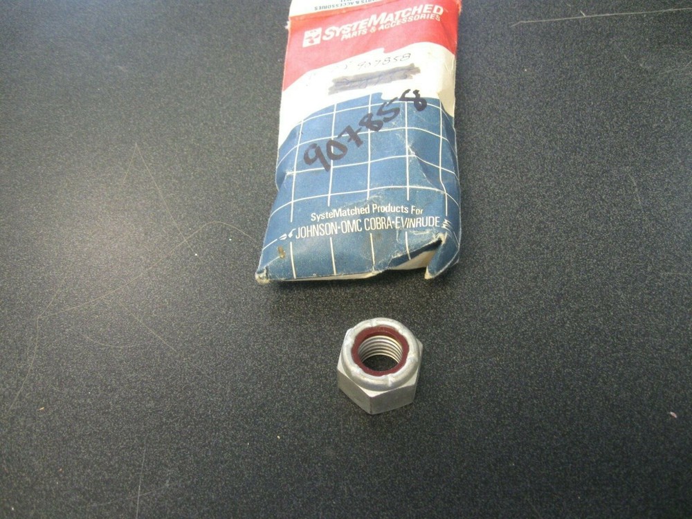 Johnson Evinrude OMC 0907858 Locknut JO102