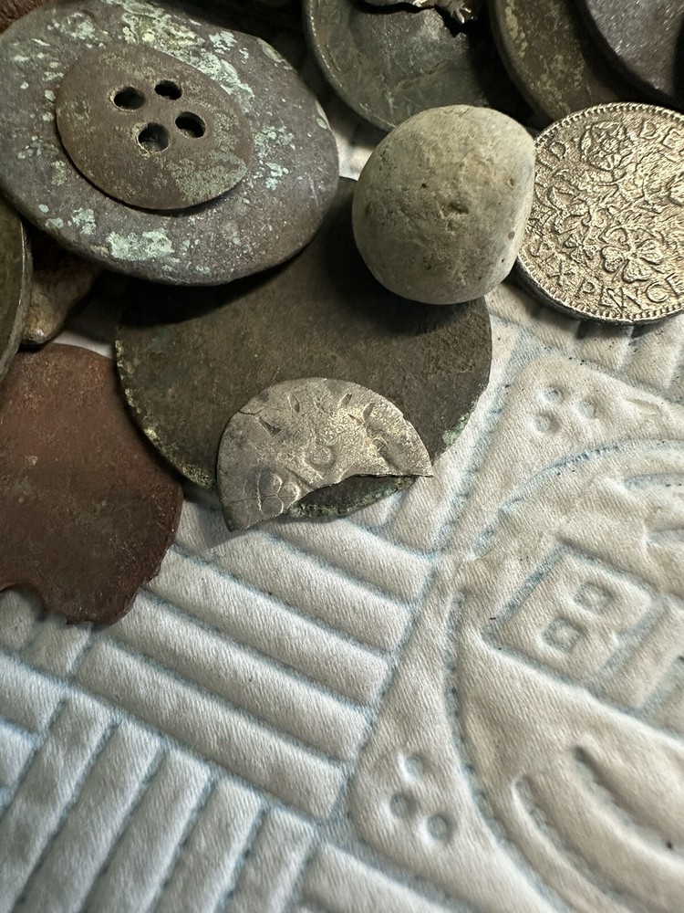 metal detecting finds