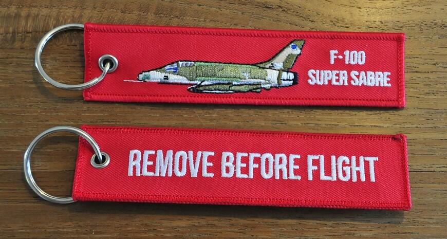 keychain keyring F-100 Super Sabre