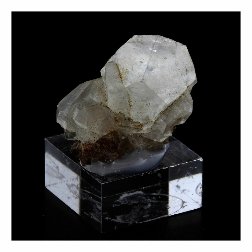 Calcite. 74.0 CT. China.