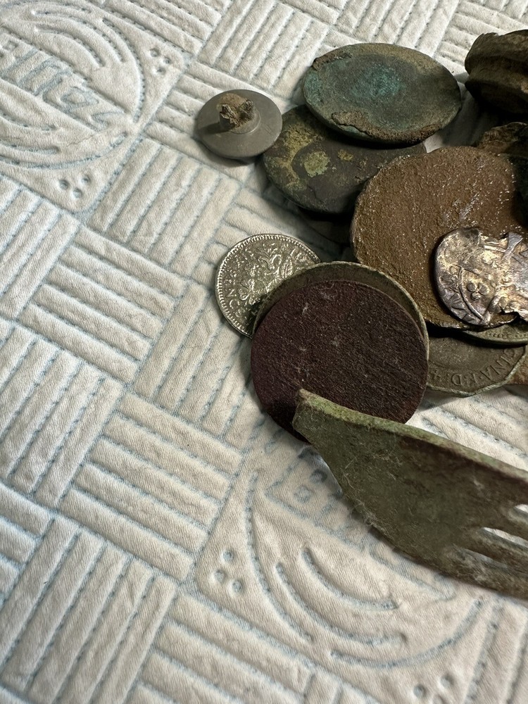 metal detecting finds