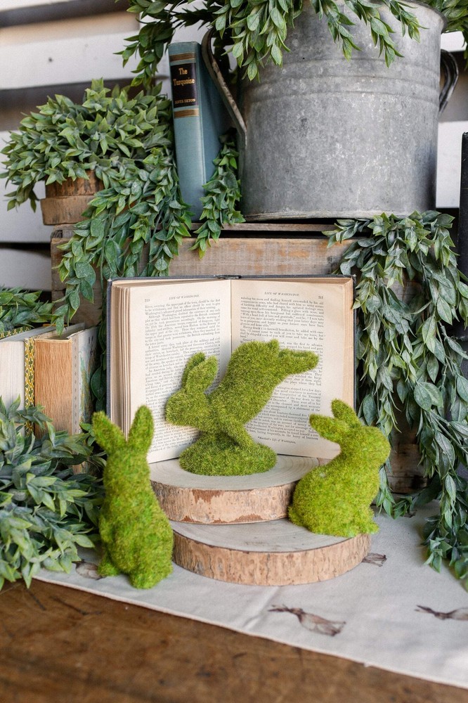 Mossy Standing Bunny