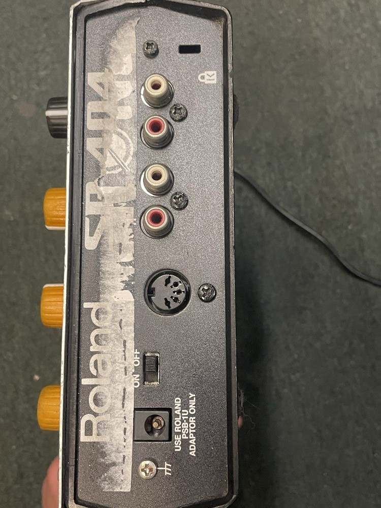 Roland SP-404 Portable Power Sampler Linear Wave Sampler Unit ~Used~