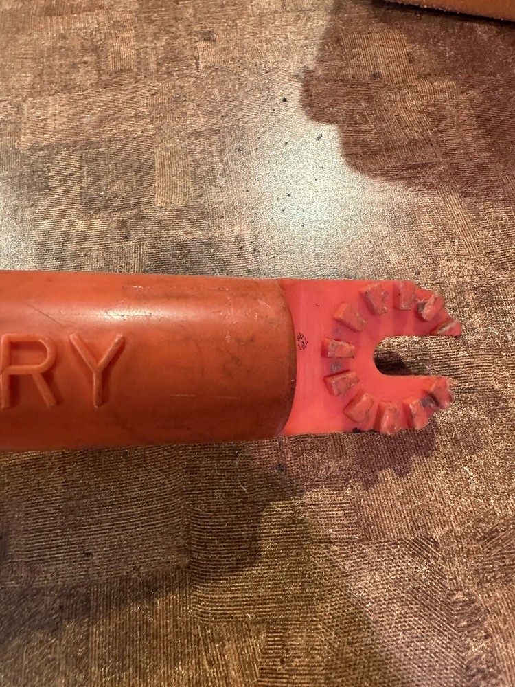 *** SALISBURY WHSCO AUDIO VISUAL AC VOLTAGE DETECTOR IN CASE ***