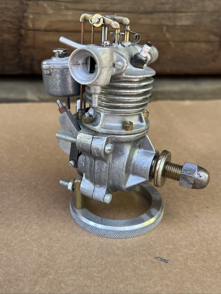 FEENEY 10 cc MODEL AIRPLANE ENGINE FOUR STROKE