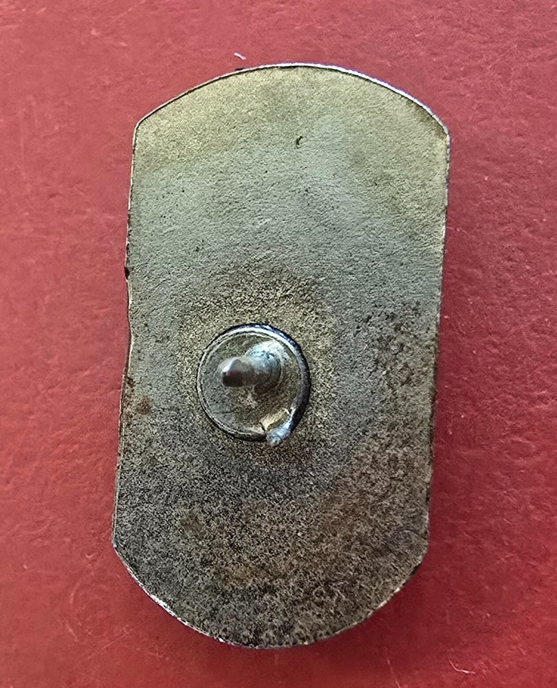 Vintage budweiser pin hat lapel