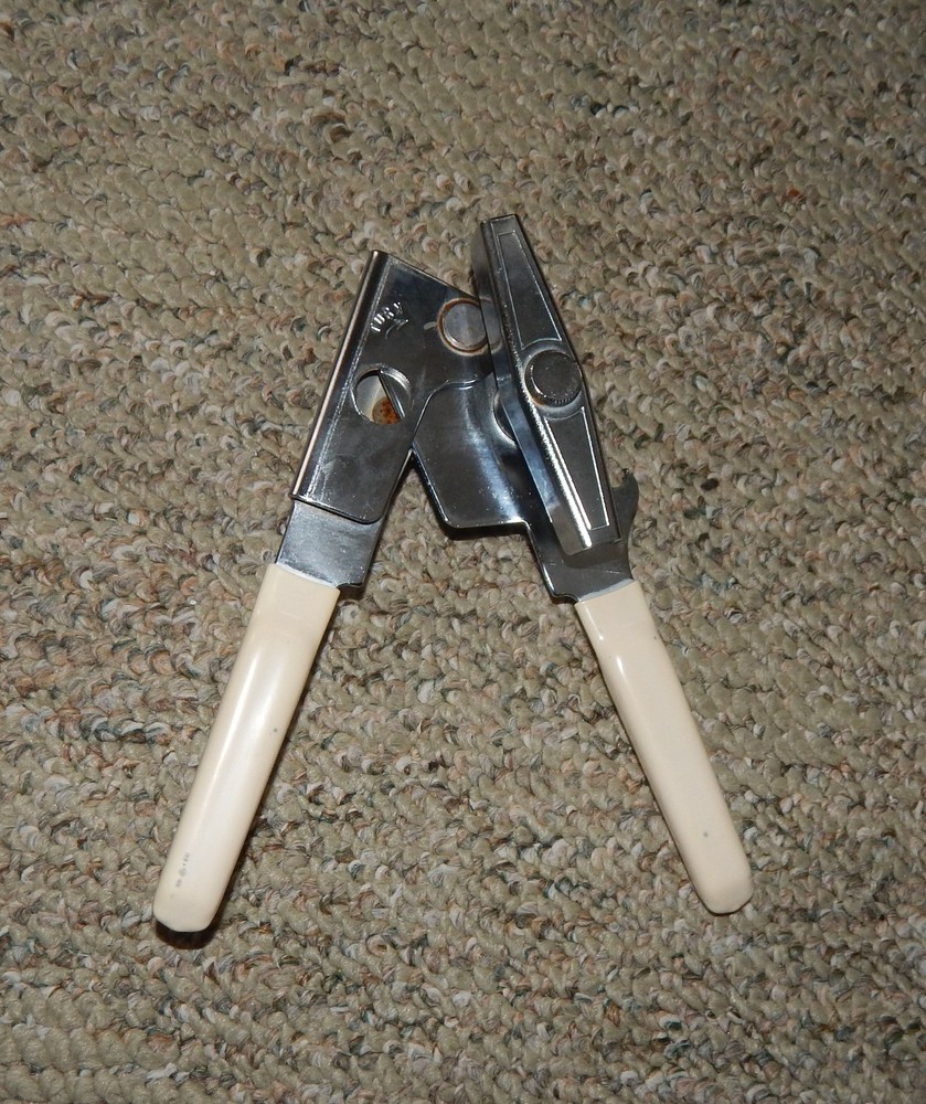 Vintage Swing A Way Can Opener Manual Handheld