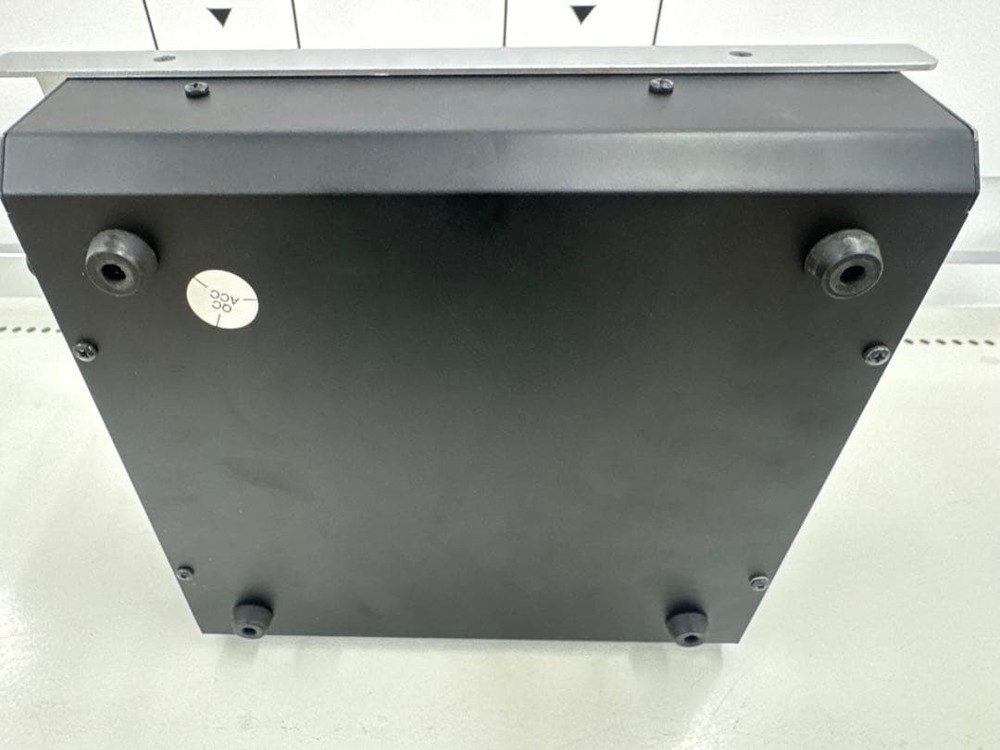 Vestax DJ Mixer VMC-002XL Tested