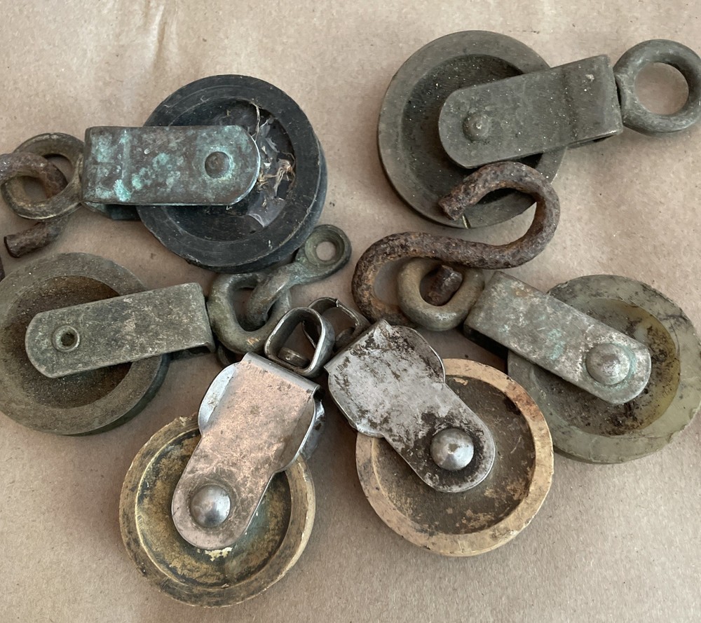 Vintage Pulley Lot Rustic Primitive 6 Pcs
