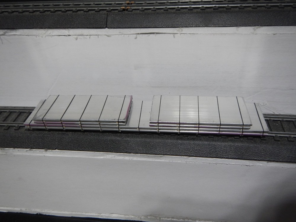Metal Plate Load for HO Scale Bulkhead Flat Cars