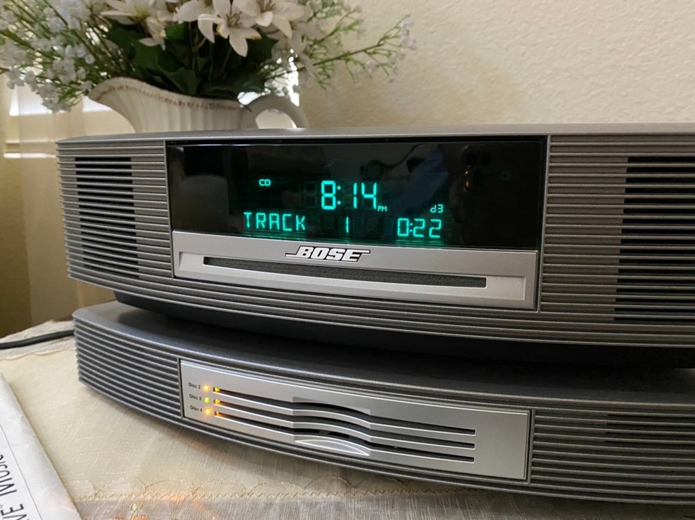 Bose Wave Music System CD AM/FM W/ 3 CD Changer & Remote Control