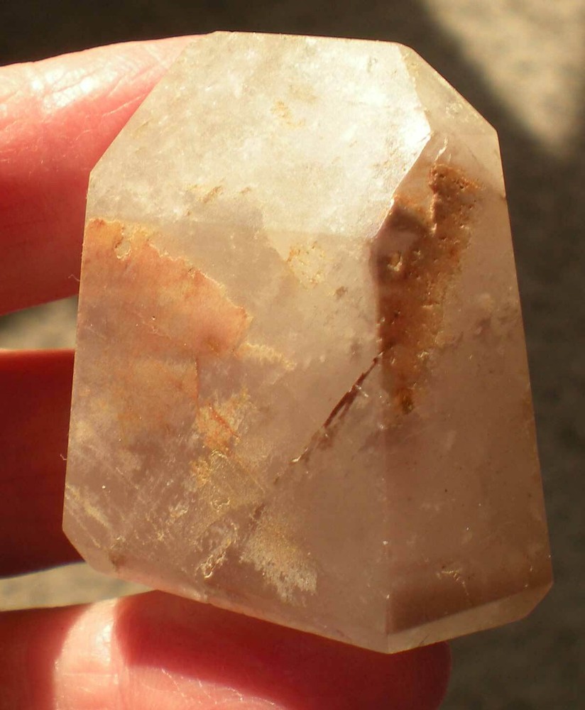 Lithium Quartz Polished Crystal xt269
