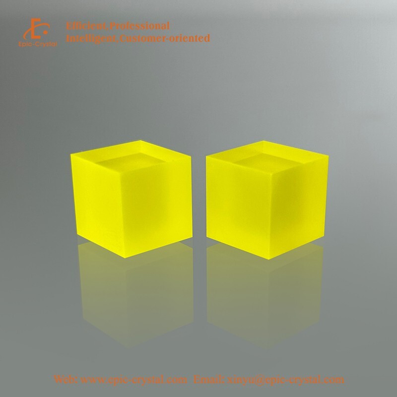 GAGG one side polished 10X10X10mm