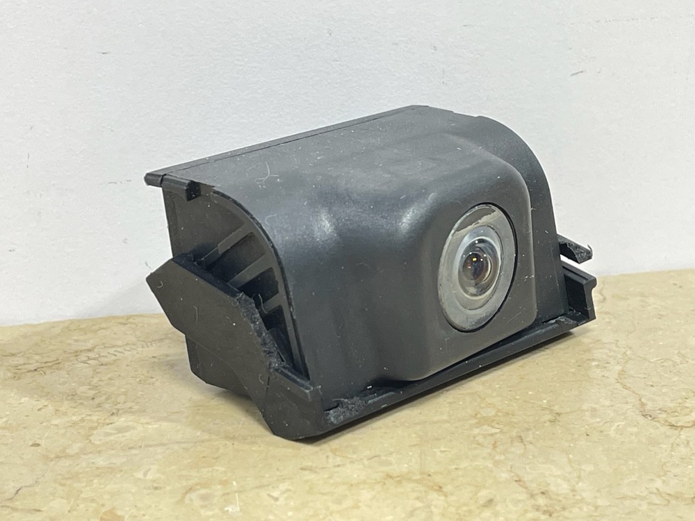 2010-2013 Range Rover Sport Rear Hatch Decklid Spoiler Rear View CAMERA OEM