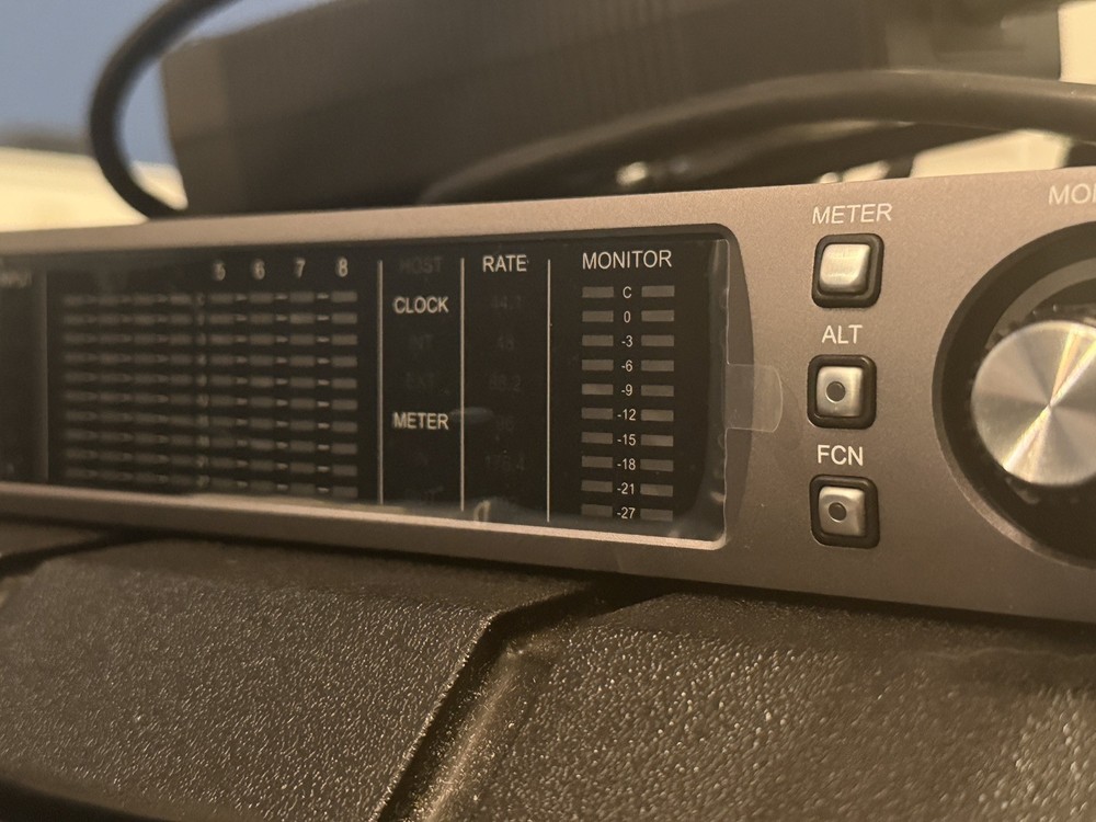 Universal Audio Apollo X8 Audio Interface & microphone bundle