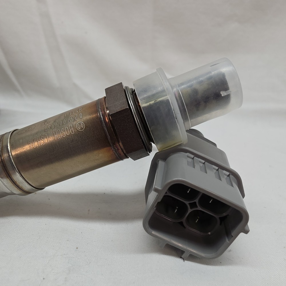15963 Bosch Oxygen Sensor-Actual OE Bosch 15963 Oxygen Sensor