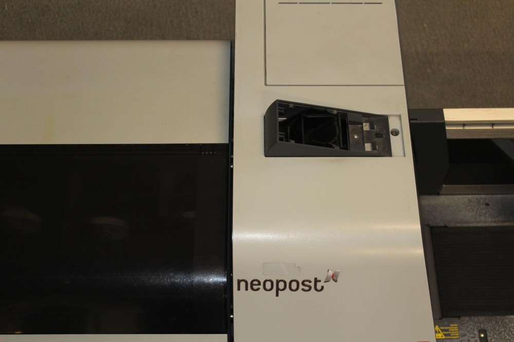 Neopost IS/IM5000-6000 Mailing Machine