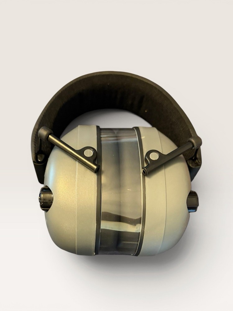 Champion Electronic Ear Muffs Hearing Protection NIP