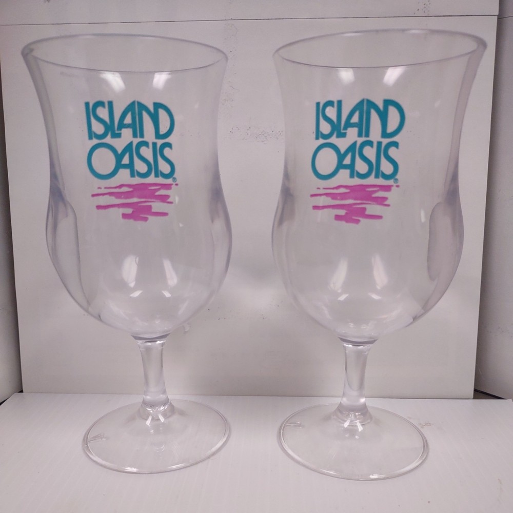 2 ISLAND OASIS 12 OZ. Drink CUPS