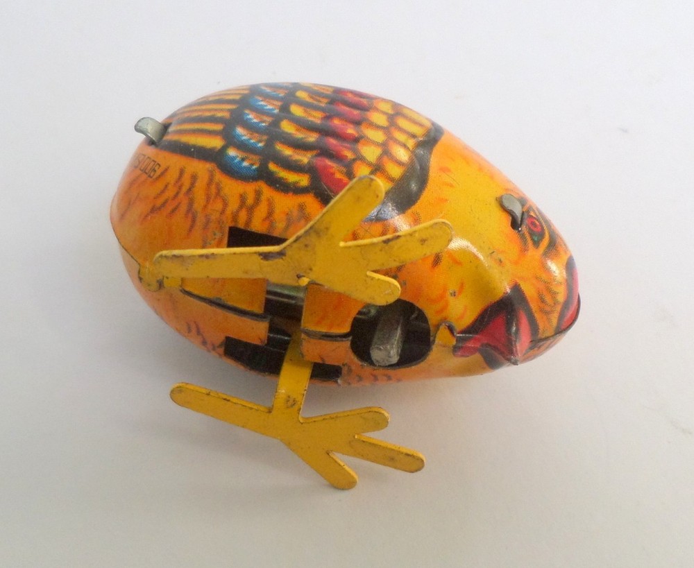 WORKING TINPLATE CLOCKWORK CHICK TOY NO KEY