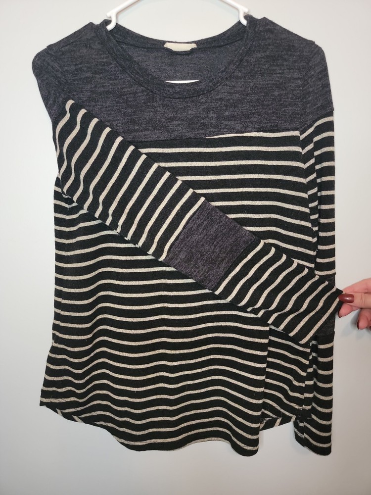Womens Sweater Lightweight 12pm by Mon Ami