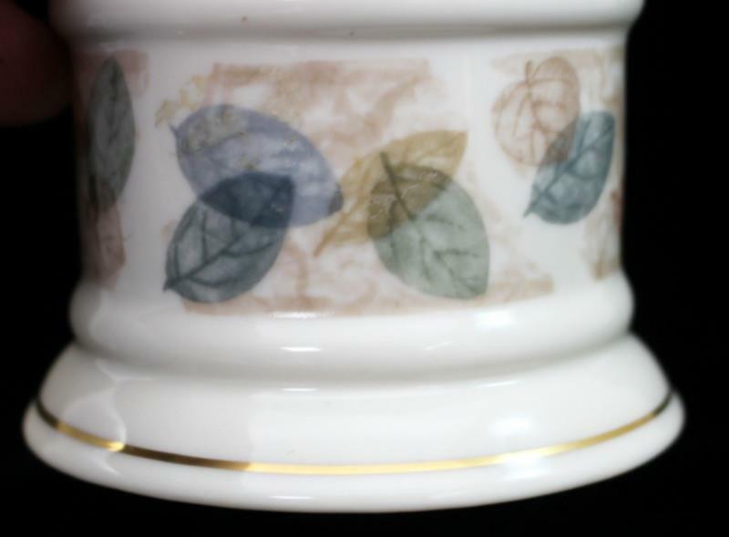 Lenox Giftware BURNISHED LEAVES Pillar Candle Holder GREAT CONDITION