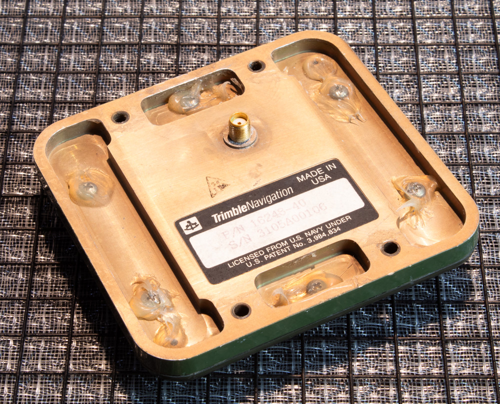 Trimble Navigation Antenna