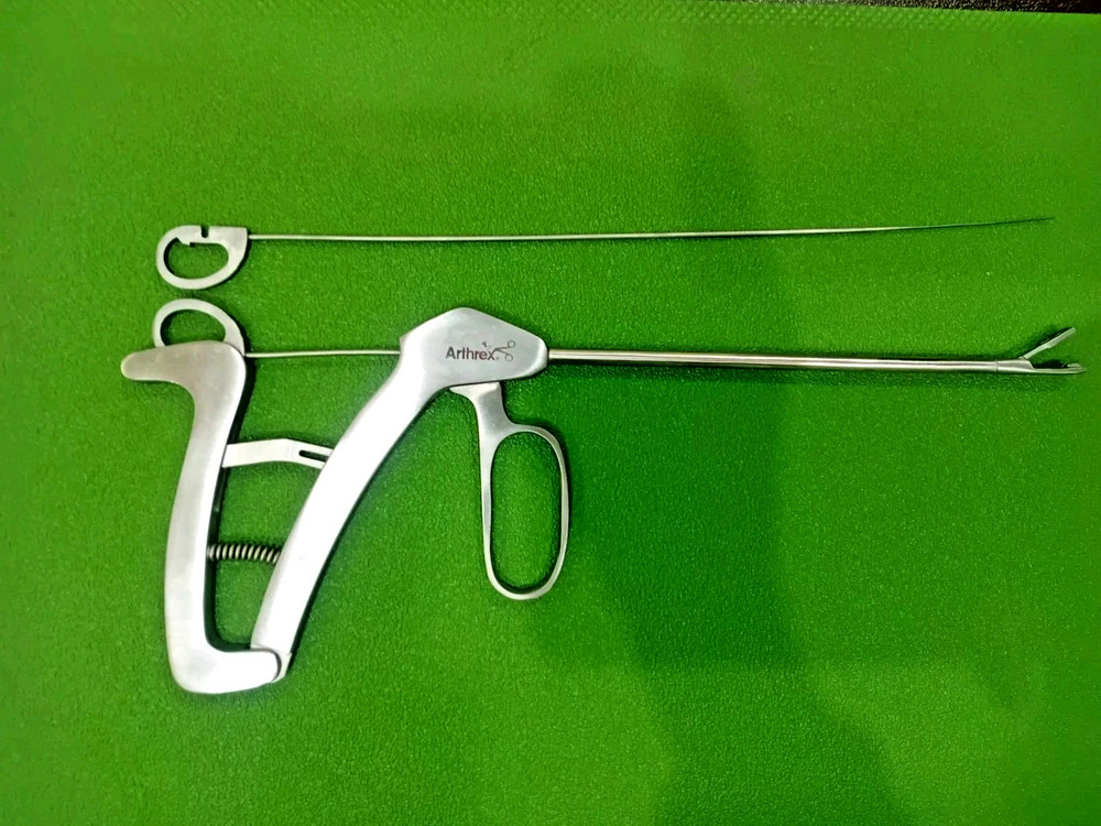 Arthrex AR-12990 Knee Scorpion Suture Passer Arthroscopy Orthopedics