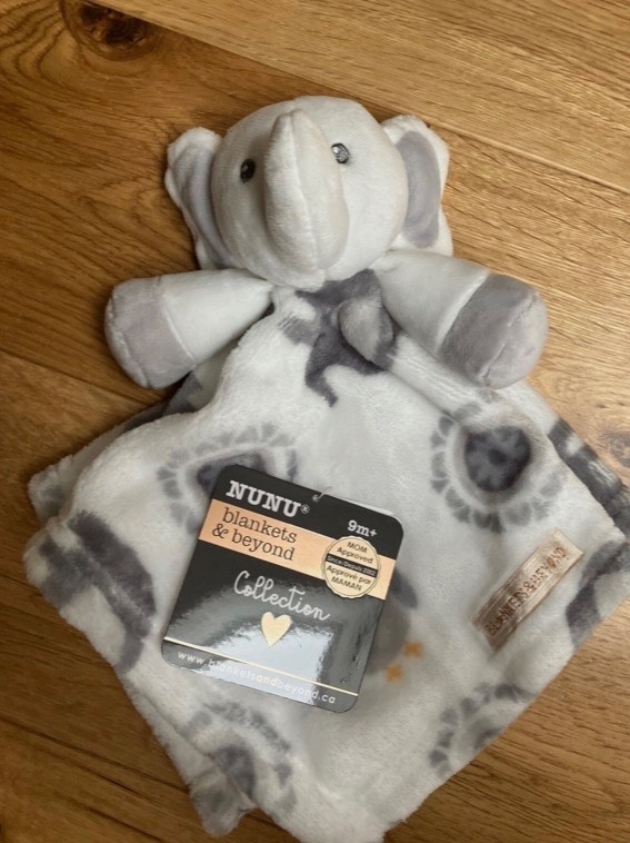 Blankets & Beyond Grey White Elephant Soft Comforter Security Blanket New