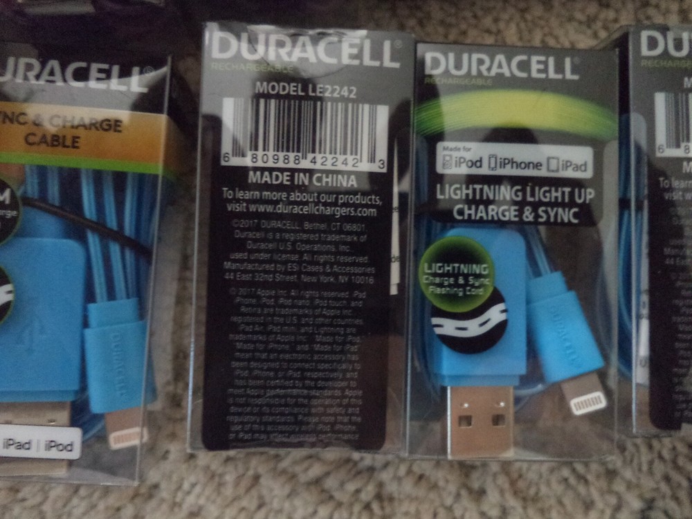 DURACELL MICRO USB  LIGHTING LIGHT UP CHARGE SYNC 3 FT CABEL BLUE LE 2242