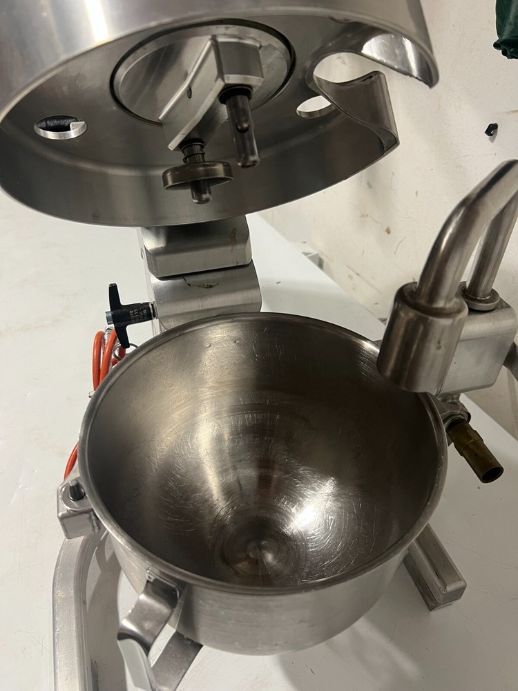 NitroCream Liquid Nitrogen Ice Cream Mixer