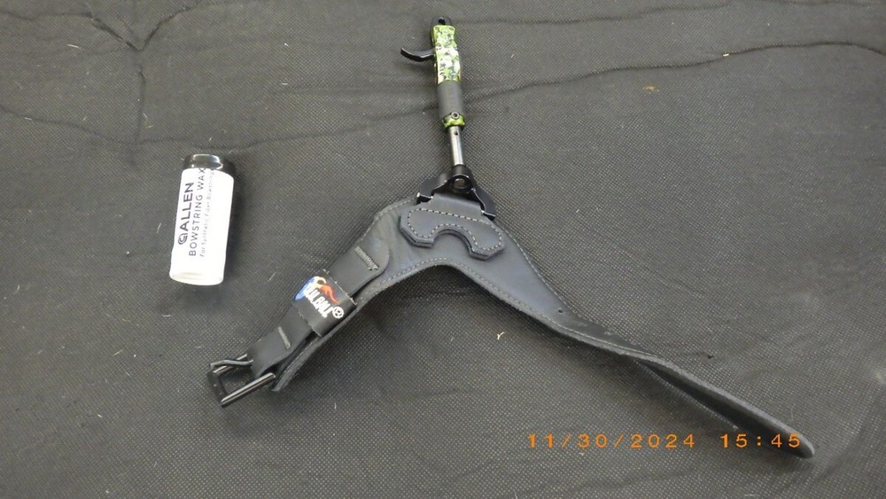 PSE ARCHERY BOW MADNESS (TDY025971)