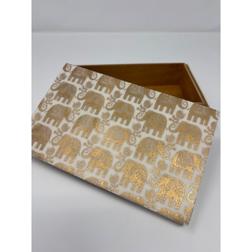 Decorative Storage Box Elephant Pattern White Gold Lid Organizer/ cigar box