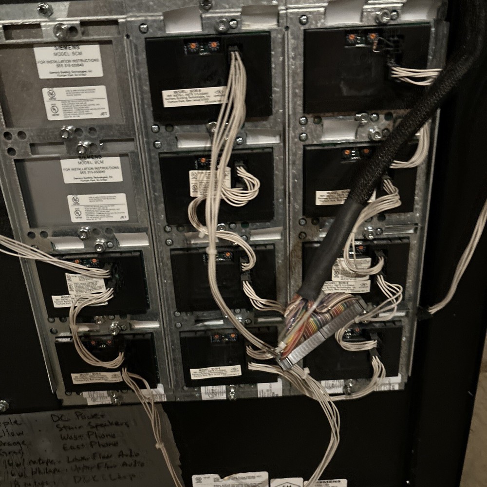 SIEMENS CAB2-BD Fire Alarm System!