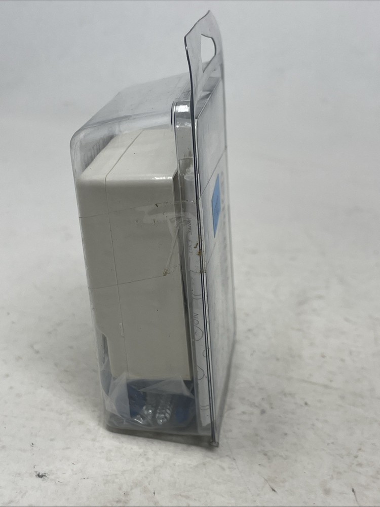 Potter HUB-M Single Button Hold-Up Switch 2020130 (197)
