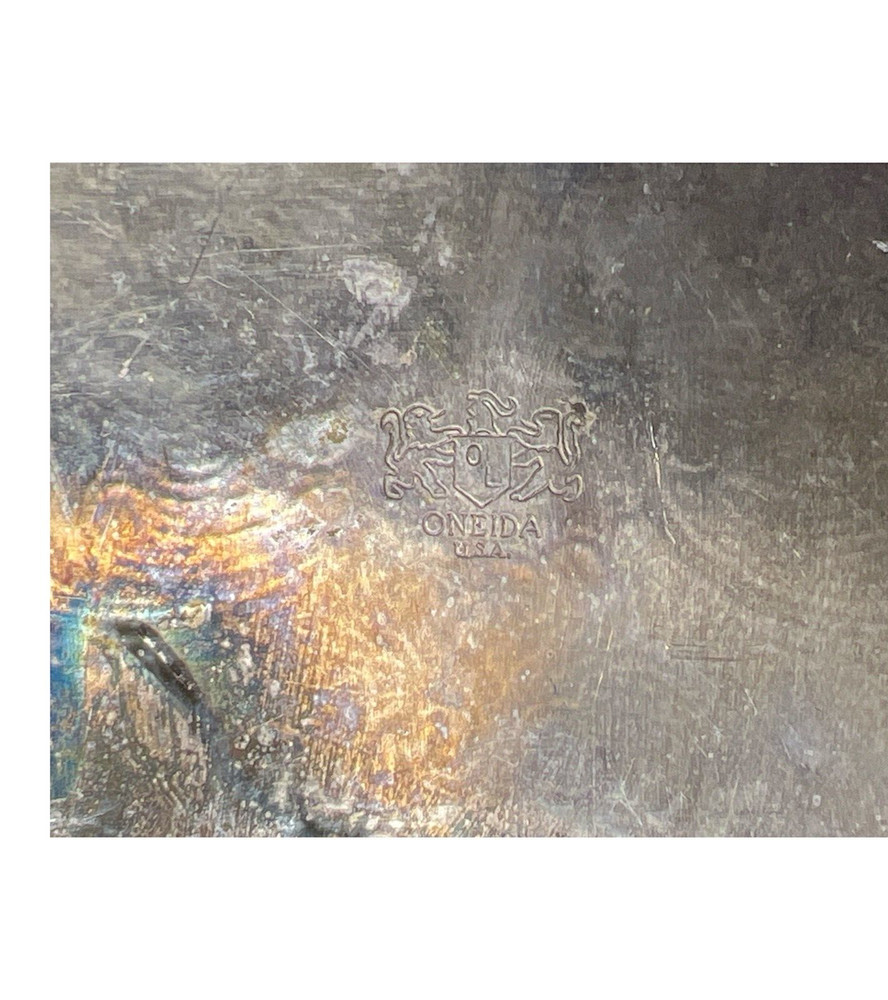 Oneida Silverplate Tray e Scalloped Edge Rectangular 15"x9" Shows Patina AS IS