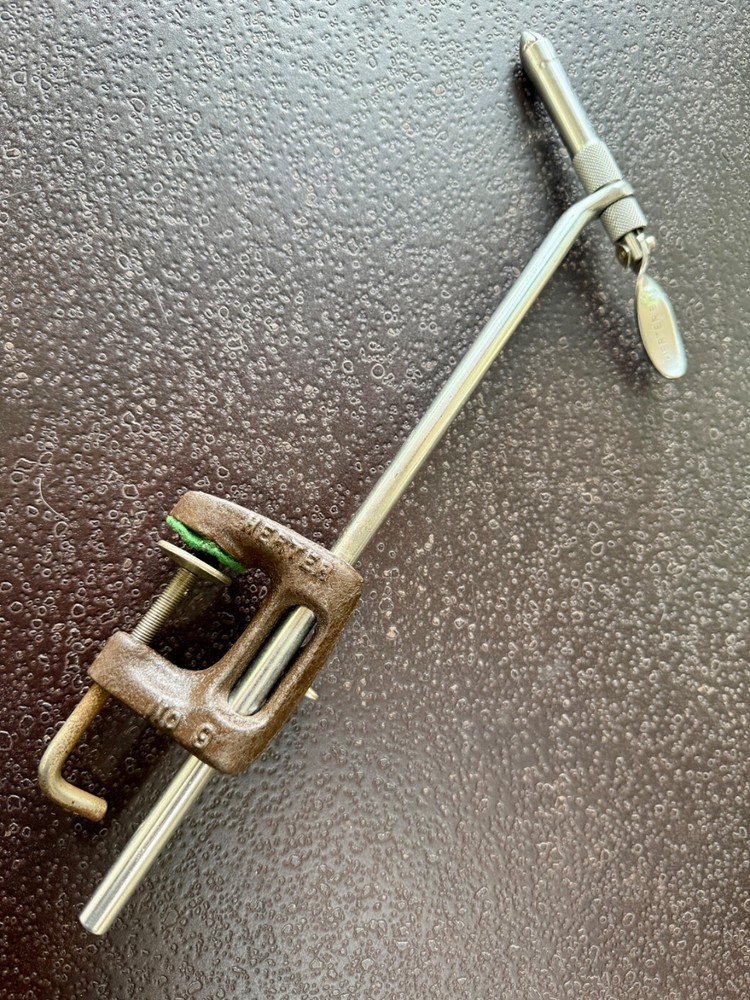 Vintage Herters #9 Fly Tying Vise